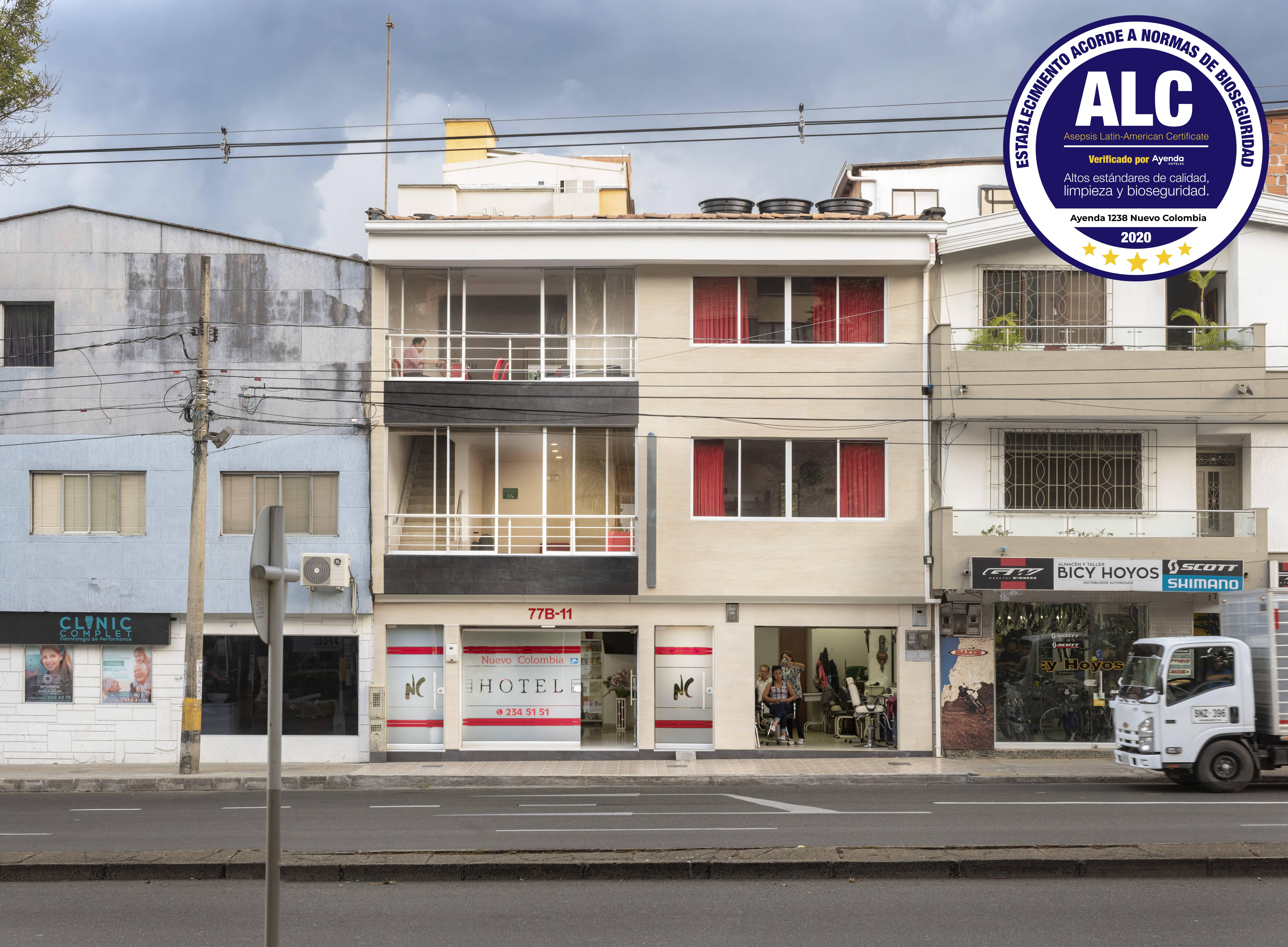 Ayenda 1238 Nuevo Colombia Hotel Medellin Ngoại thất bức ảnh